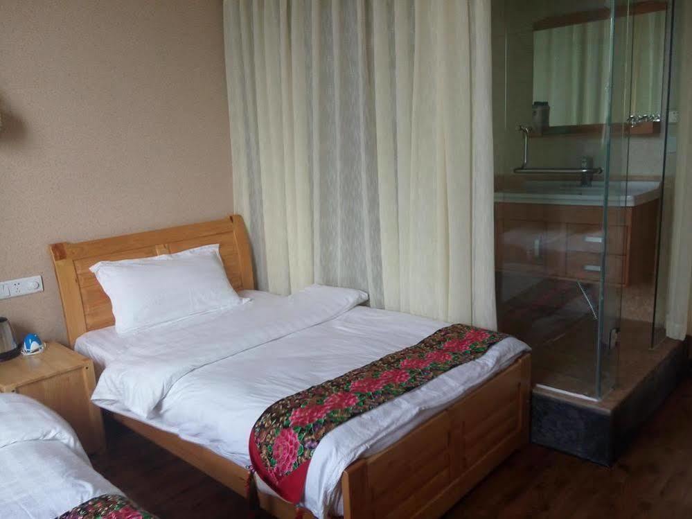 Shuanglang Jinxiangyuan Hotel Tali Suanglang Kültér fotó